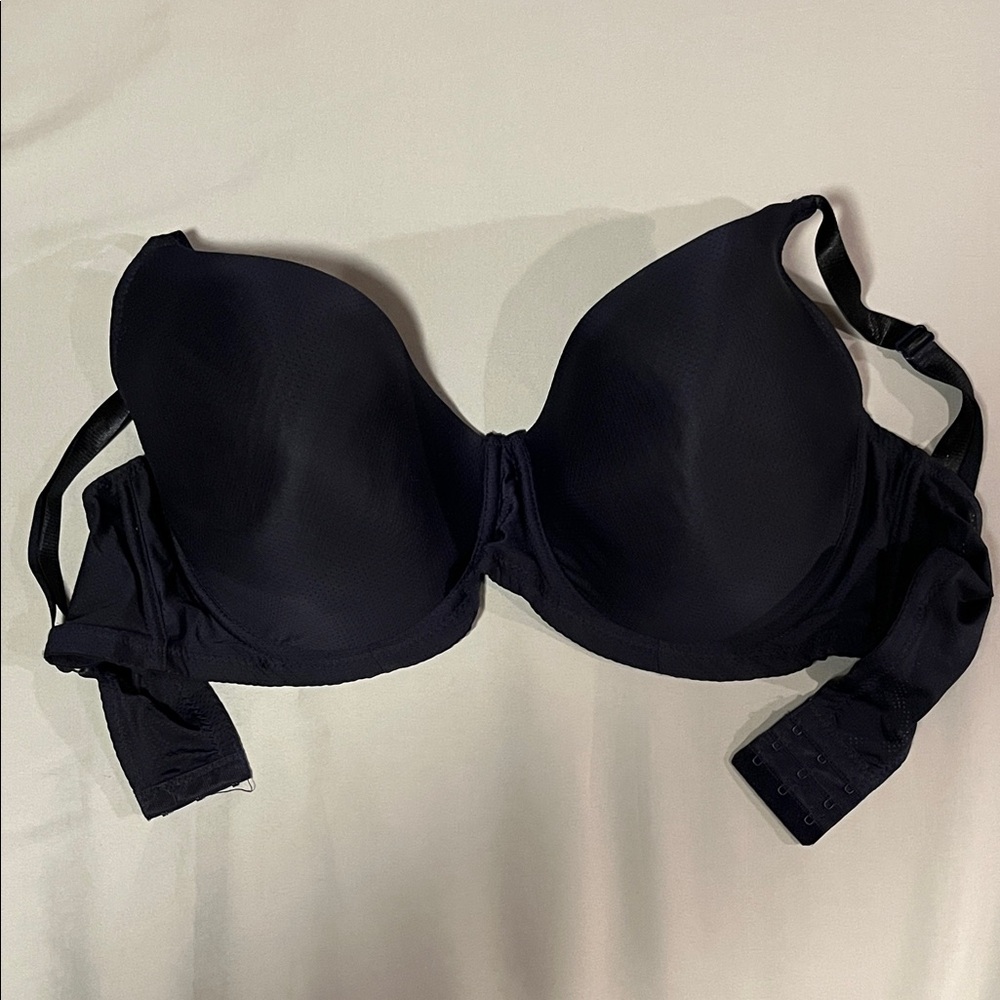 LAURA ASHLEY UNDERWIRED PADDED BRA SIZE 40DD BLACK STYLE 4151-49 Quilted & Comfy